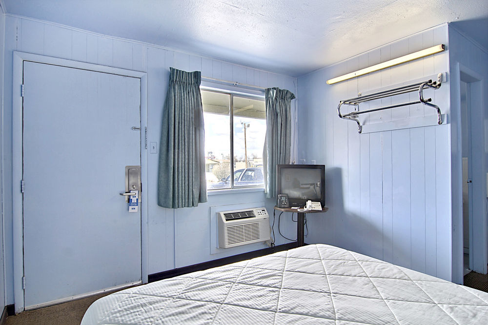Route 66 Of Santa Rosa, Nm Hotel 2*